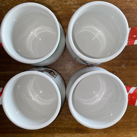 Norman Rockwell Art Christmas Mugs XMAS Set Of 4 - Picture 2 of 7